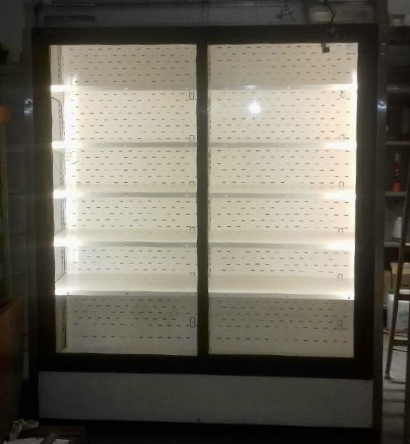 Холодильний стелаж IGLOO KING 1, 6 м закритий з агрегатом