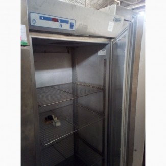 Шкаф б/у холодильный из нержавеющей стали для столовой