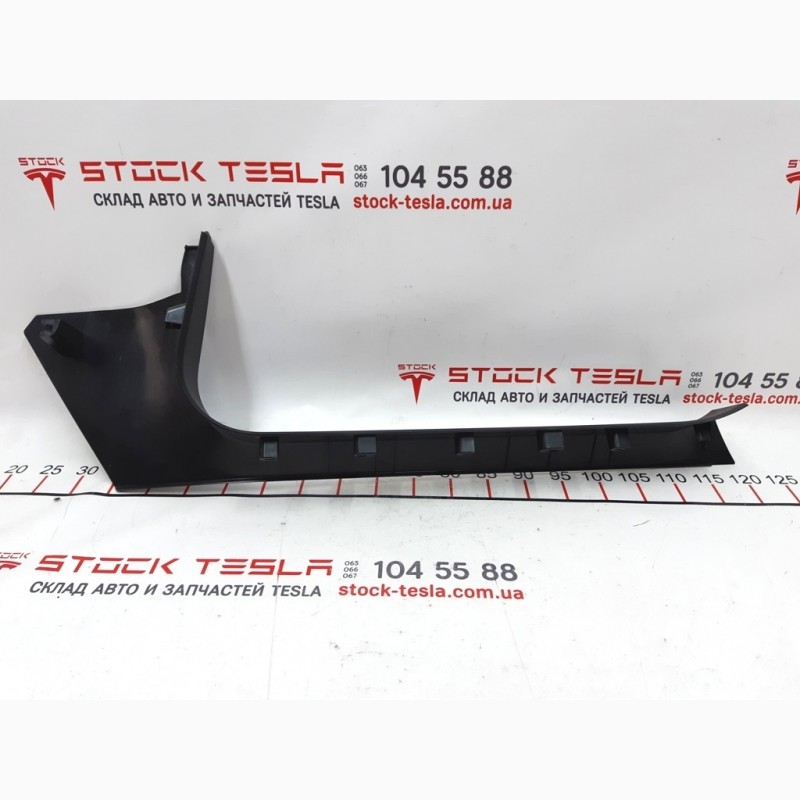 Фото 2. Облицовка порога стойки А нижняя левая Tesla model S 1010668-00-F 1002516-0