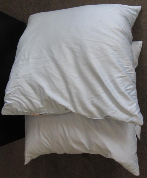 Фото 2. Матрас, одеяло, постельное белье, полотенце, подушка, плед, покрывало