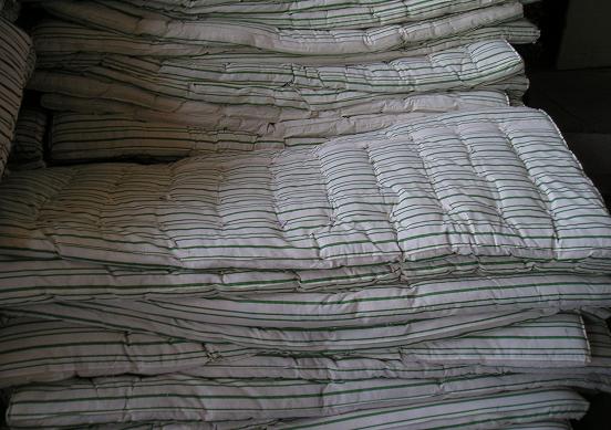 Фото 6. Матрас, одеяло, постельное белье, полотенце, подушка, плед, покрывало