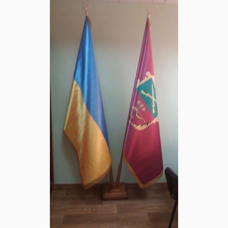 Фото 6. Продажа Флаг Украины - флажки -ленточка, косынки - минимальные цены