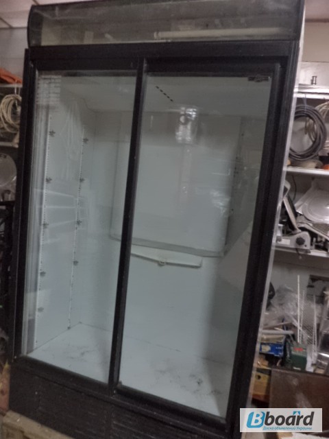 Фото 8. Холодильный шкаф б/у ( однодверные, двухдверные, со стелянными дверьми, распашные)