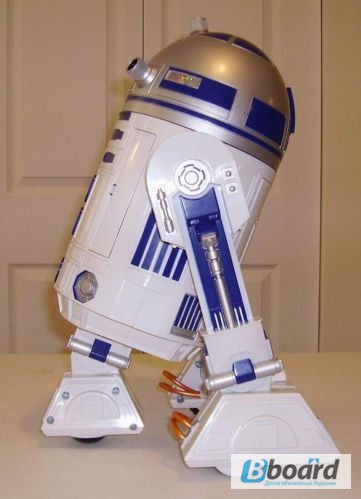 Фото 7. Интерактивный робот R2-D2 с голосовым управлением