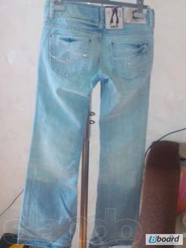 Фото 4. Продам новые джинсы Loft