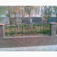 Забор с профнастила, кованый забор, бетонный забор