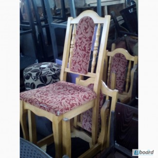 Продам светлые деревянные стулья бу