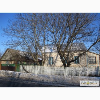 Продам дом с землельным участком в Хмельницкой обл