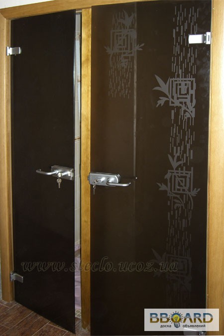 Фото 2. Стеклянные двери, стеклянные перегородки, раздвижные двери и перегородки