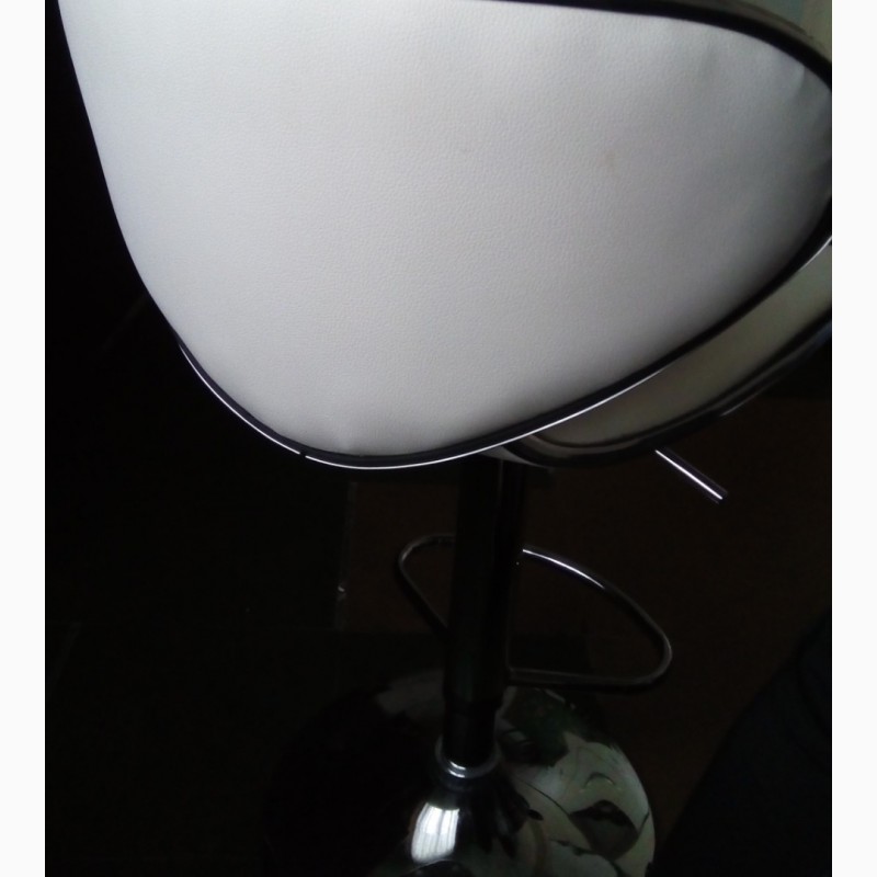 Фото 10. Барный стул Cantal белый