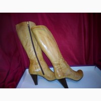 Кожаные сапоги женские с каблуком 38 размер size