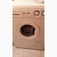 Продается б/у стиральная машина ZANUSSI FLS-824-CN