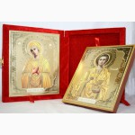 Складни в бархате с иконами Казанской Божией матери и Спасителя