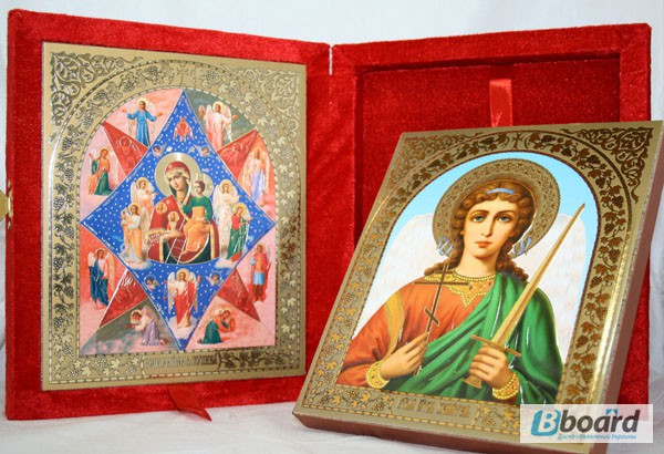 Фото 7. Складни в бархате с иконами Казанской Божией матери и Спасителя