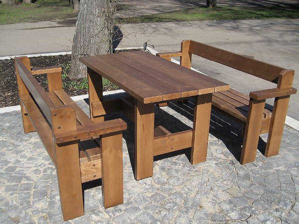 Фото 2. Дачная мебель из дерева. Стол из дерева. Садовый комплект