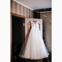 Продам недорого шикарное свадебное платье