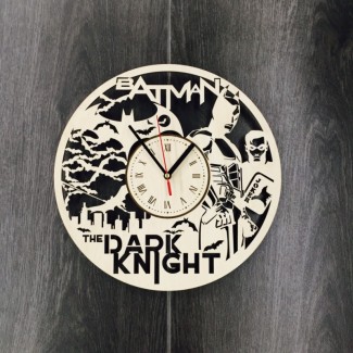 Часы из дерева «Batman»