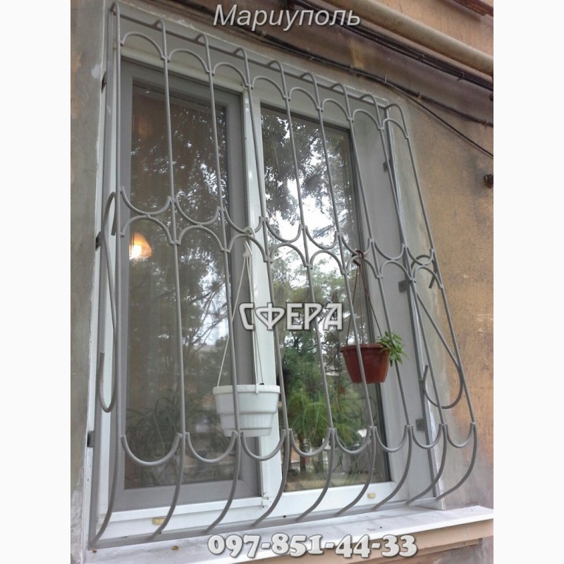 Фото 9. Металлические оконные решетки, изготовление и установка решеток на окна, ковка под заказ
