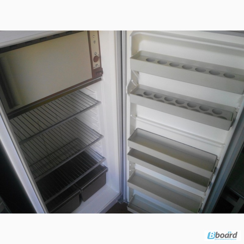 Фото 4. Продам холодильник Snaig 279;