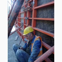 Бригада бетонщиков выполнит монолитные