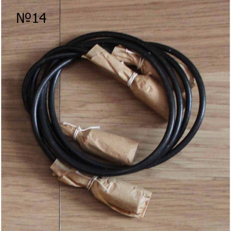 Фото 4. Разные фирменные кабельные перемычки с разъёмами BNC, SMA и др