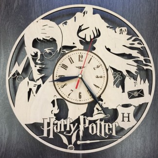 Часы настенные «Гарри Поттер в школе Чародейства