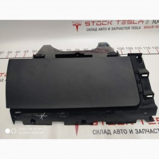 Бардачок (перчаточный ящик) LTHR BLK Tesla model X S REST 1003327-01-P 1003