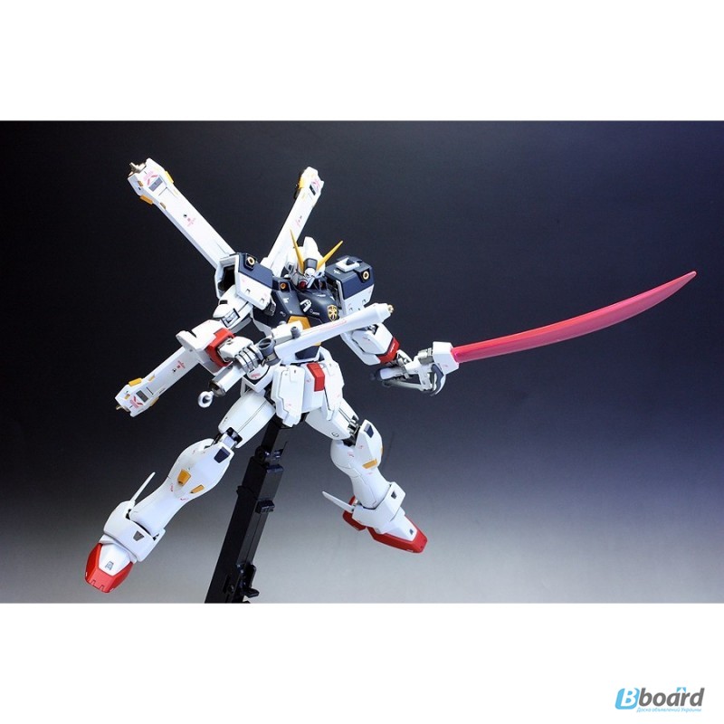 Фото 2. Сборная модель робот Gundam Crossbone 1/100