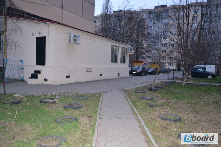 Фото 3. Продам квартиру с отдельным входом под коммерческое использование, Одесса