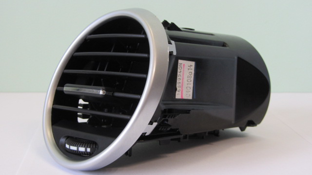 Фото 3. Воздушный дефлектор вентиляции средняя на MERCEDES-BENZ ML, GL-CLASS W164