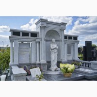 Изысканные памятники на могилу: Закажите элитные надгробия из гранита и мрамора под заказ
