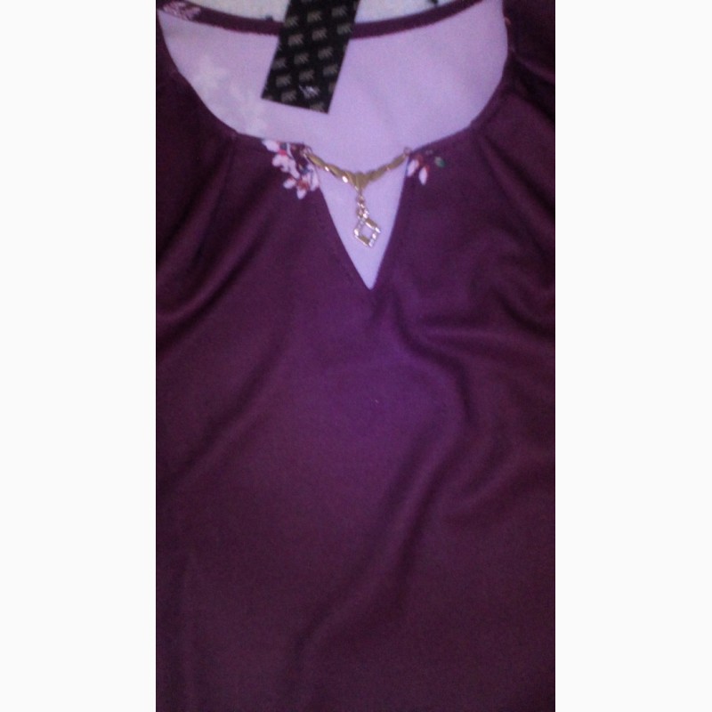 Фото 8. Платья демисезонные зеленого и пурпурного цвета с коротким рукавом/сукні