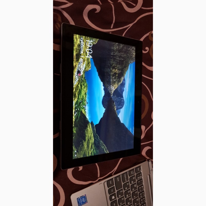 Фото 4. Планшет трансформер Lenovo IdeaPad Miix 320 4/128GB + Чехол