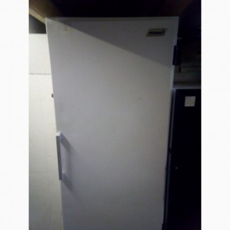Шкаф холодильный б/у для магазина