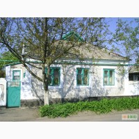 Продаю 2 частных дома с земельным участком 15 соток в г.Вознесенск, Николаевской обл