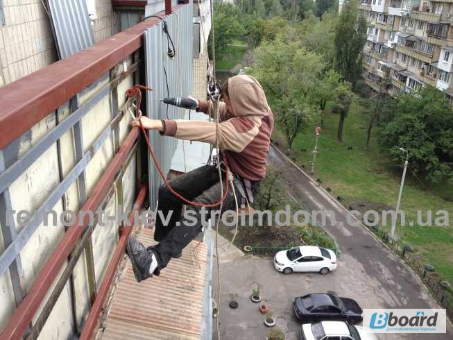 Фото 12. Ремонт наружной обшивки балкона. Замена ( демонтаж - монтаж ) обшивки. Киев