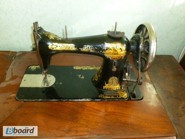Фото 5. Антикварная швейная машинка Singer 1894 г