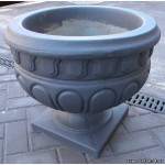 Римский - вазон/цветник из бетона, бетонная цветочница