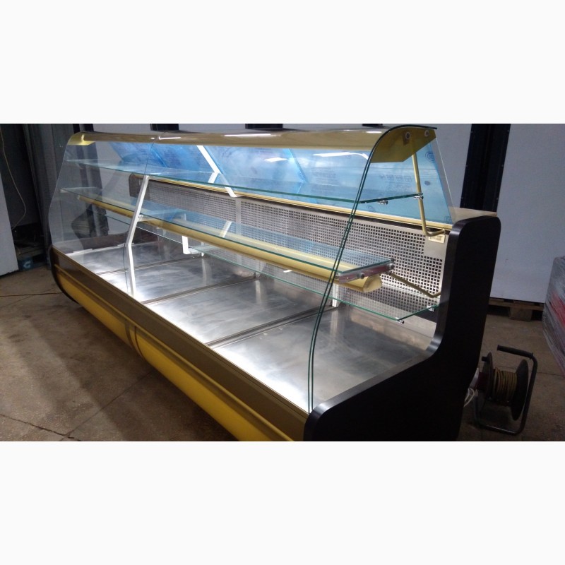 Фото 4. Кондитерская витрина холодильная 2, 8 м. б/у, витрина для кондитерских товаров