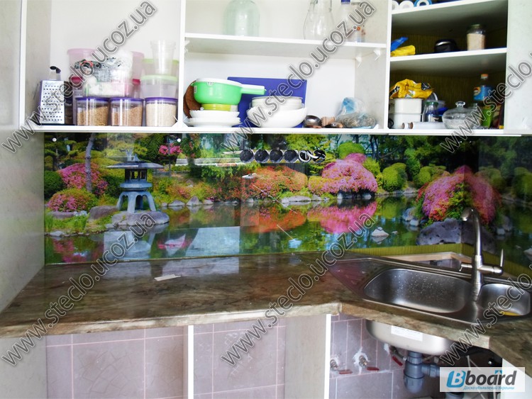 Фото 16. Стеклянный фартук на кухню, стеклянная рабочая стенка