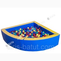 Продам игровой сухой бассейн с шариками Airis