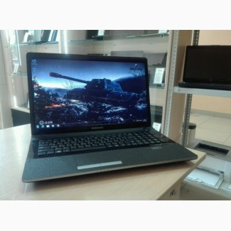 Игровой ноутбук Samsung NP300E7Z. (Танки, Дота идут легко !)