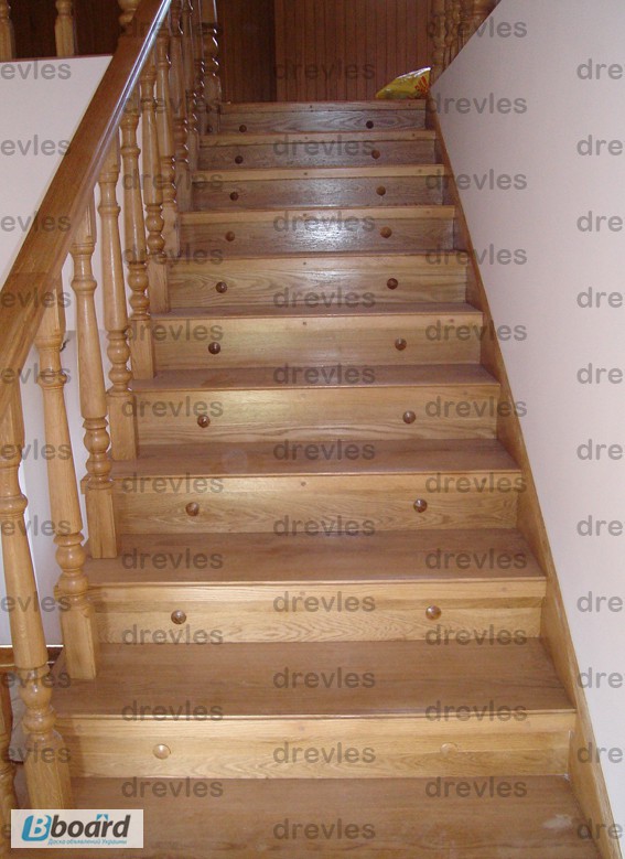 Фото 4. Лестницы деревянные, отделка бетонных лестниц деревом