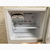 Холодильник Samsung RT30MB 60x60x157. No Frost. Свой. Состояние нового. Без вмятин, сколов