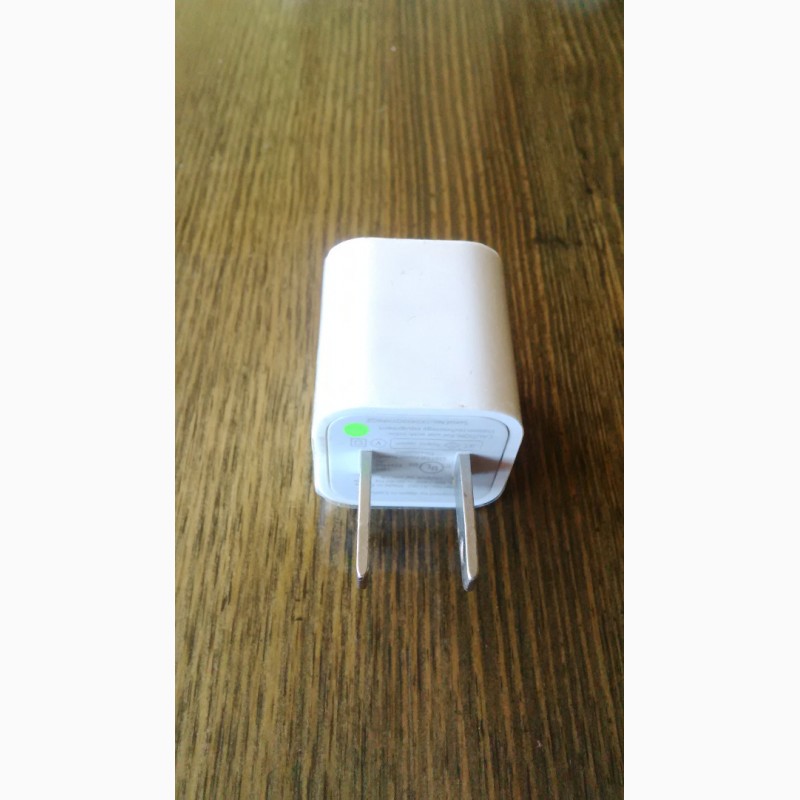 Фото 2. Зарядное устройство для iPhone A1265, Apple USB, белый