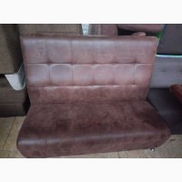 Продажа диванов б/у для общепита из коричневого кожзама под замшу