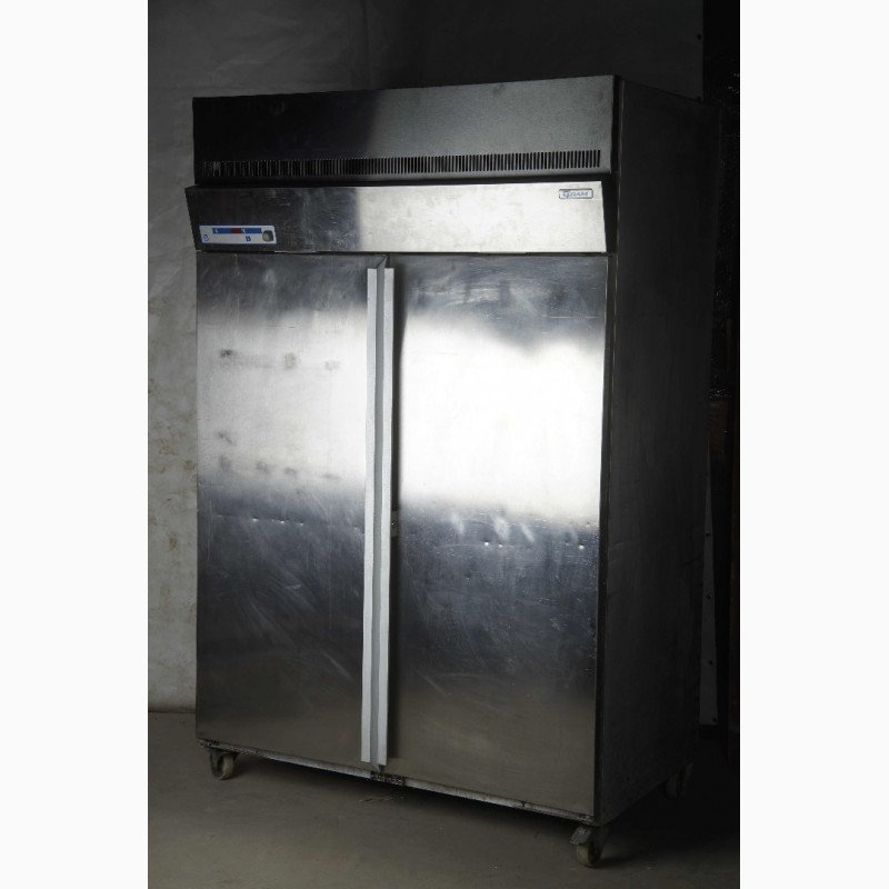 Фото 2. Холодильные шкафы больших объемов
