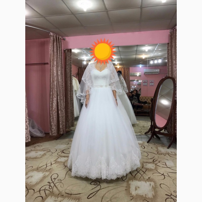 Фото 2. Свадебное платье цвета айвори
