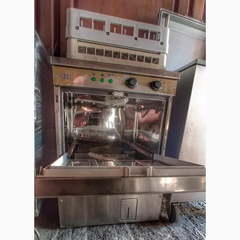 Фото 3. Продажа посудомоечной машины фронтального типа Elektrolux 52 новая Италия