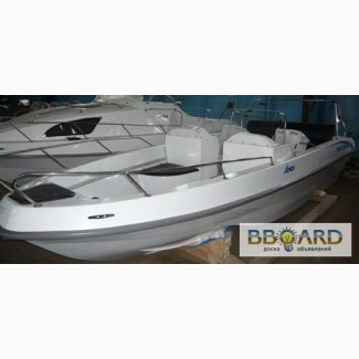 Моторная лодка (катер) Тритон-540Р рыбалки, отдыха и туризма